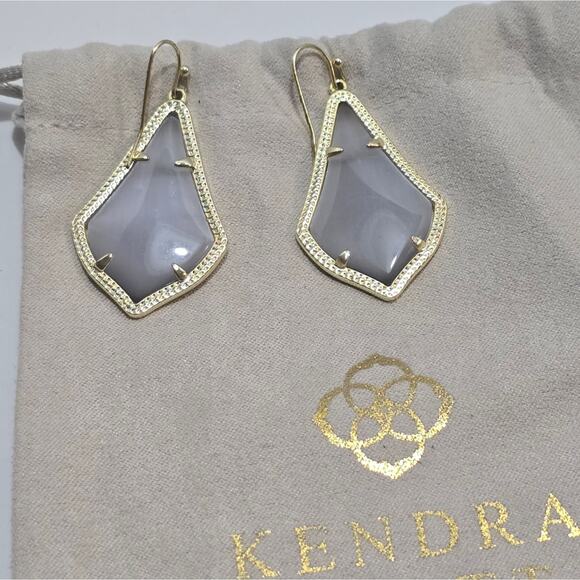 KENDRA SCOTT Alex Earrings In Slate Grey Cat's Eye and Gold - Picture 3 of 4